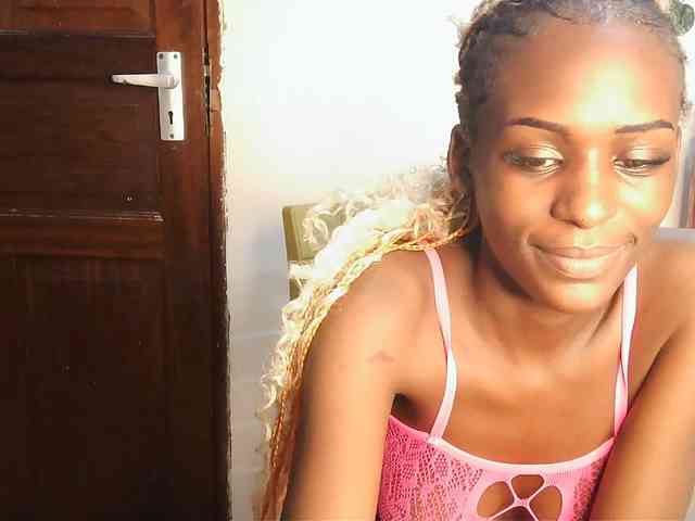 VelvetDesire webcam