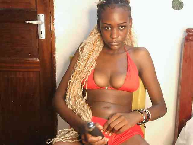 VelvetDesire webcam