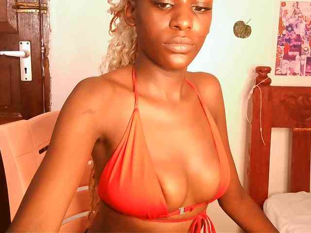 VelvetDesire webcam