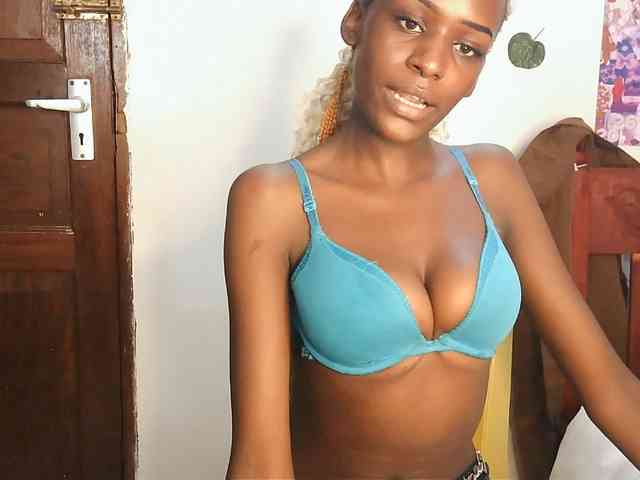VelvetDesire webcam