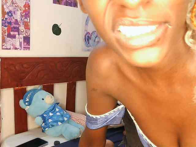 VelvetDesire webcam