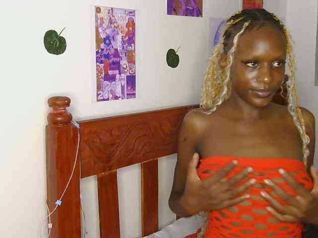 VelvetDesire webcam