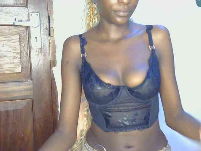 VelvetDesire webcam