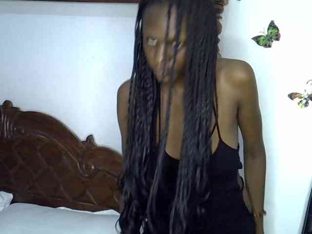 VelvetDesire webcam