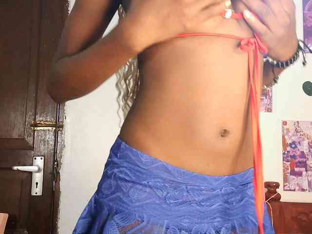 VelvetDesire webcam