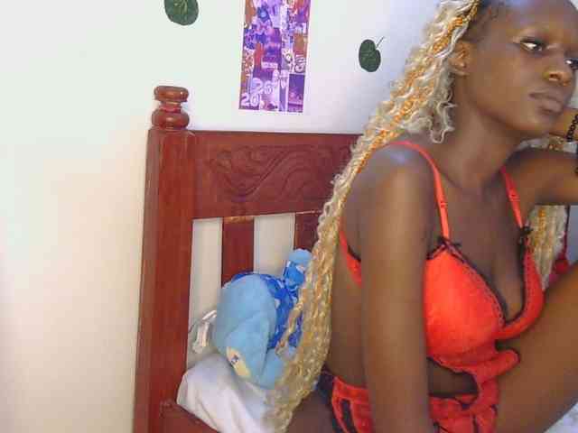 VelvetDesire webcam
