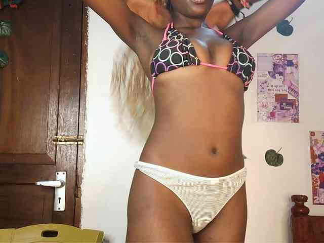 VelvetDesire webcam