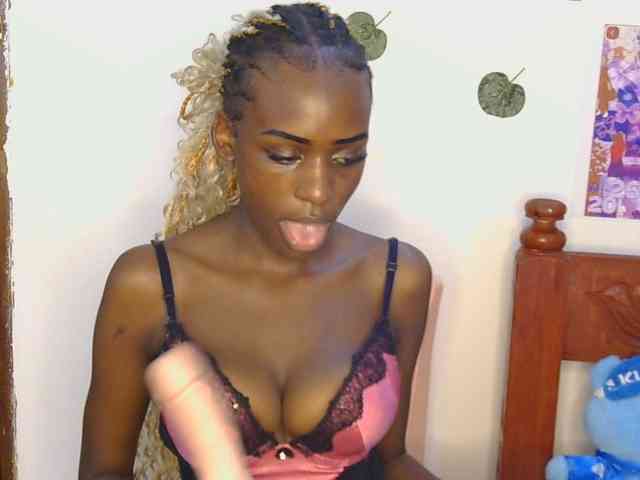 VelvetDesire webcam