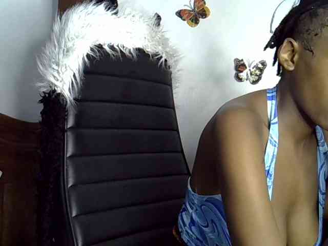 VelvetDesire webcam
