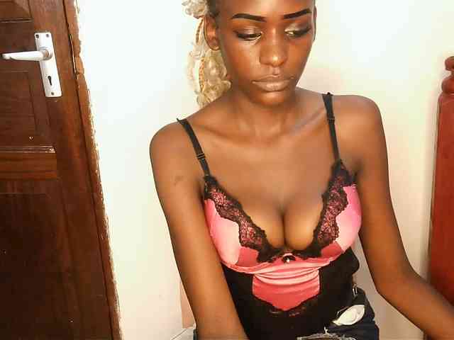 VelvetDesire webcam