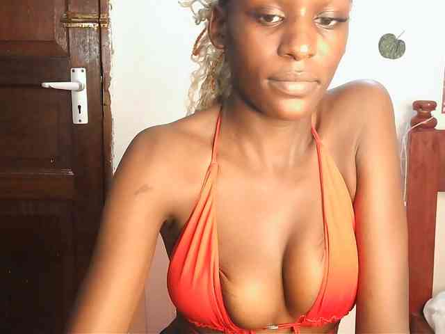 VelvetDesire webcam