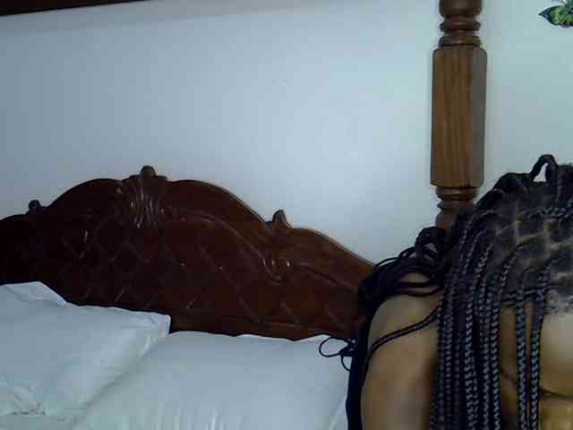 VelvetDesire webcam