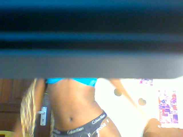VelvetDesire webcam