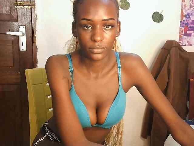 VelvetDesire webcam
