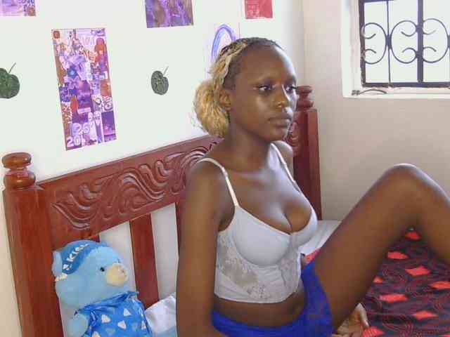 VelvetDesire webcam