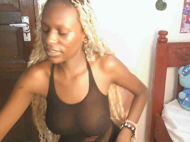 VelvetDesire webcam