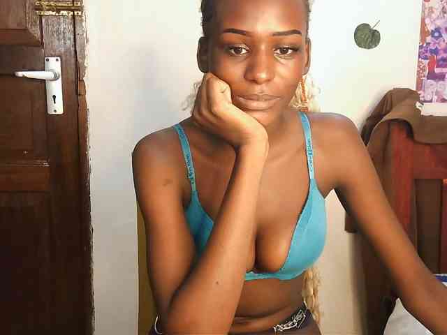 VelvetDesire webcam