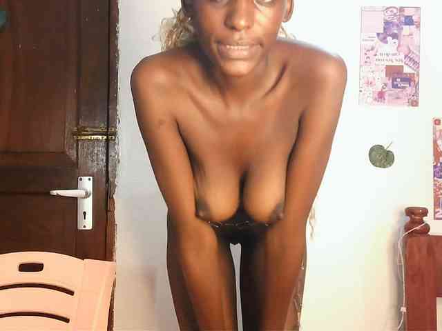 VelvetDesire webcam