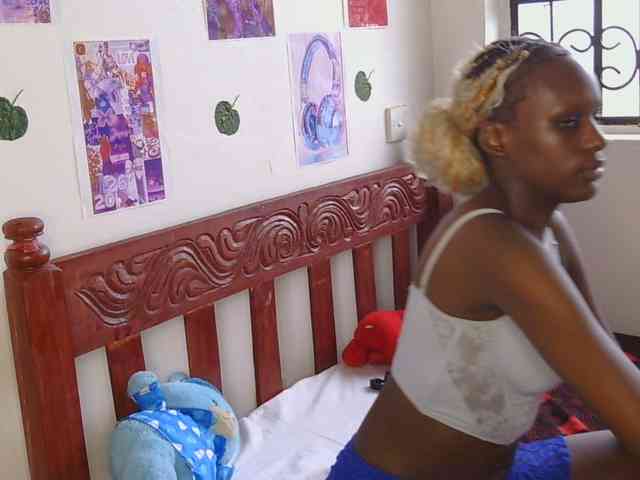 VelvetDesire webcam