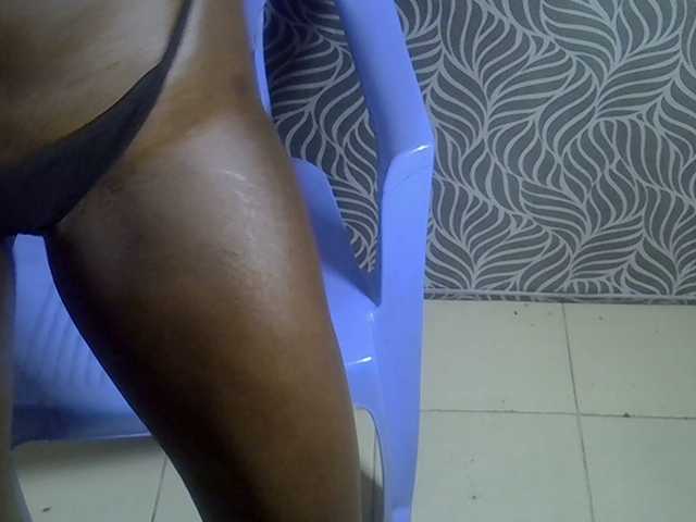 Blacklizy4's BongaCams show and profile