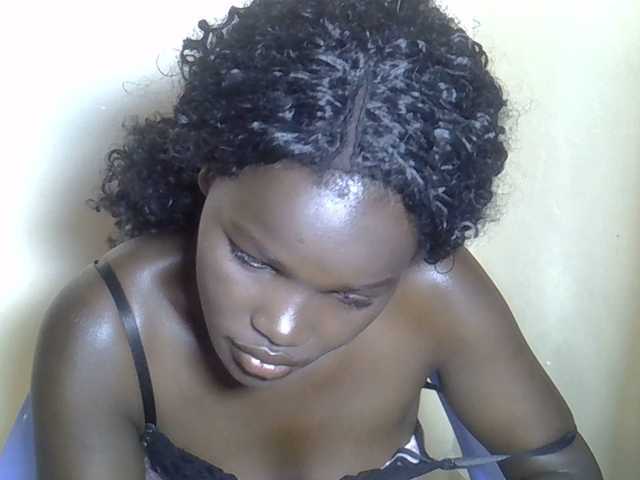 Blacklizy4's BongaCams show and profile