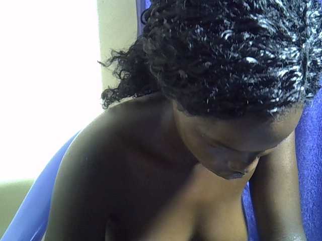 Blacklizy4's BongaCams show and profile