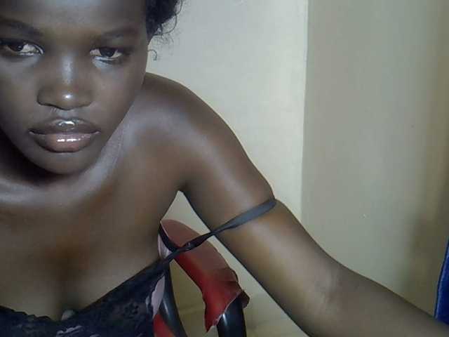 Blacklizy4's BongaCams show and profile