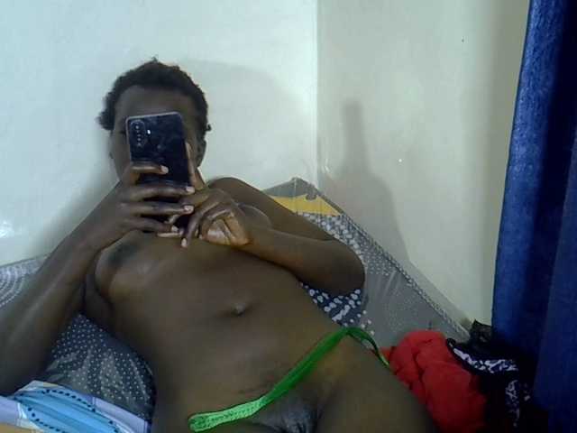 Blacklizy4's BongaCams show and profile