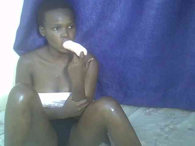 Blacklizy4 webcam