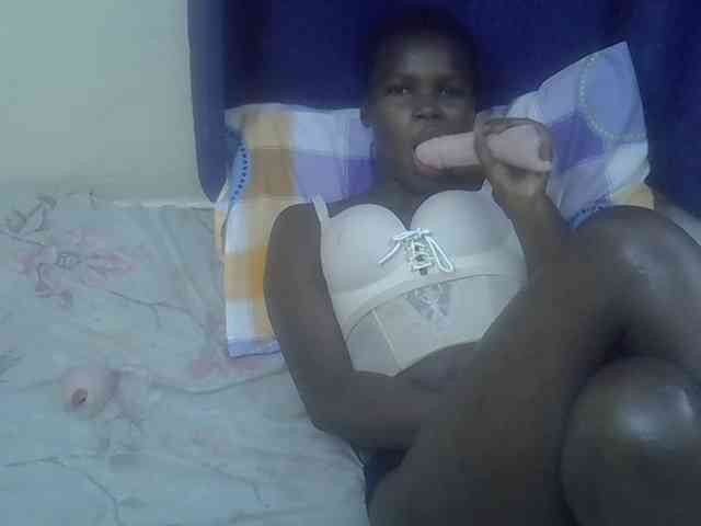 Blacklizy4 webcam