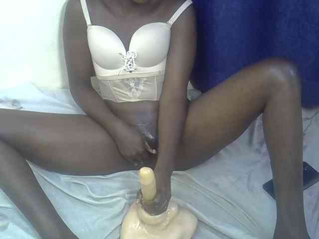 Blacklizy4 webcam
