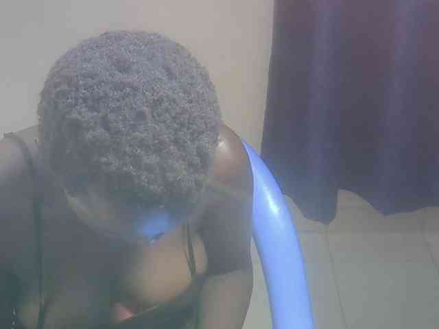 Blacklizy4 webcam