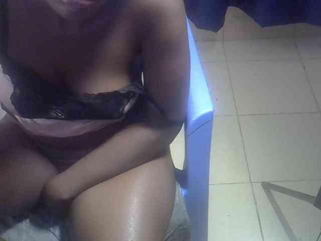 Blacklizy4 webcam