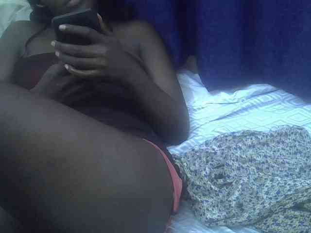 Blacklizy4 webcam