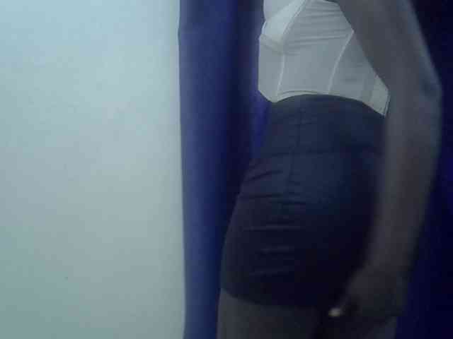 Blacklizy4 webcam