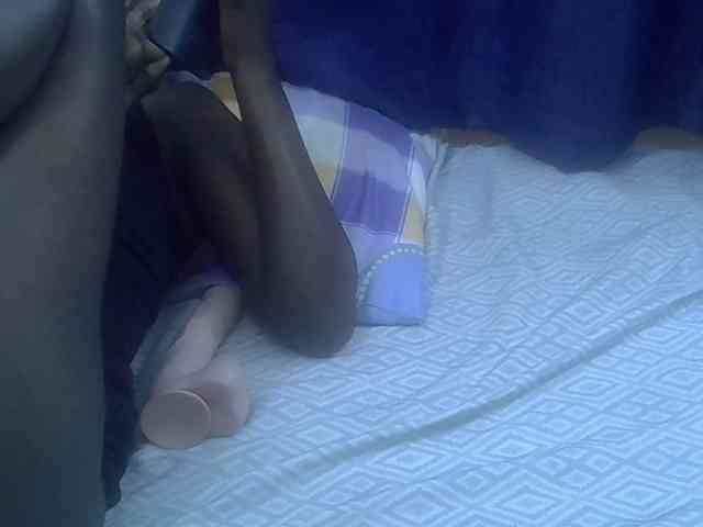 Blacklizy4 webcam
