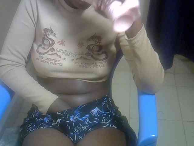 Blacklizy4 webcam