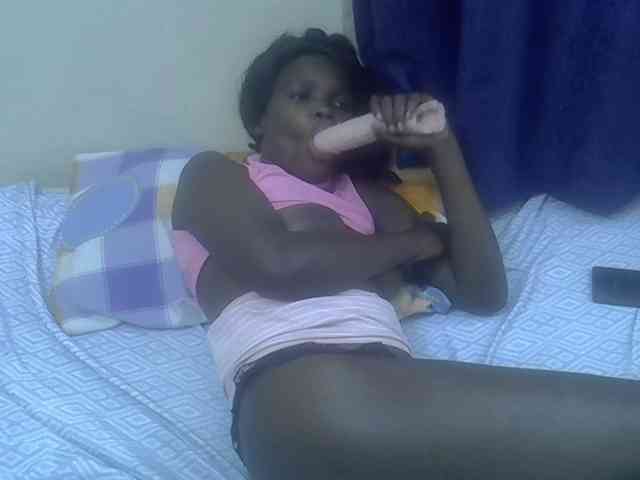 Blacklizy4 webcam