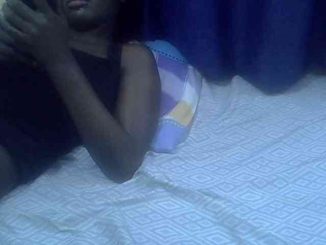 Blacklizy4 webcam