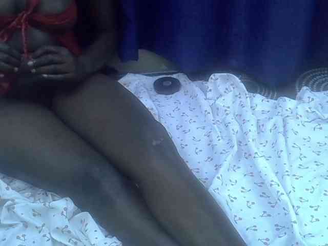 Blacklizy4 webcam