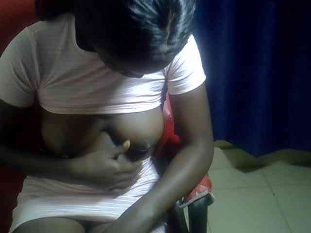 Blacklizy4 webcam