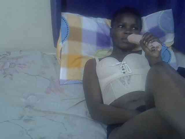 Blacklizy4 webcam
