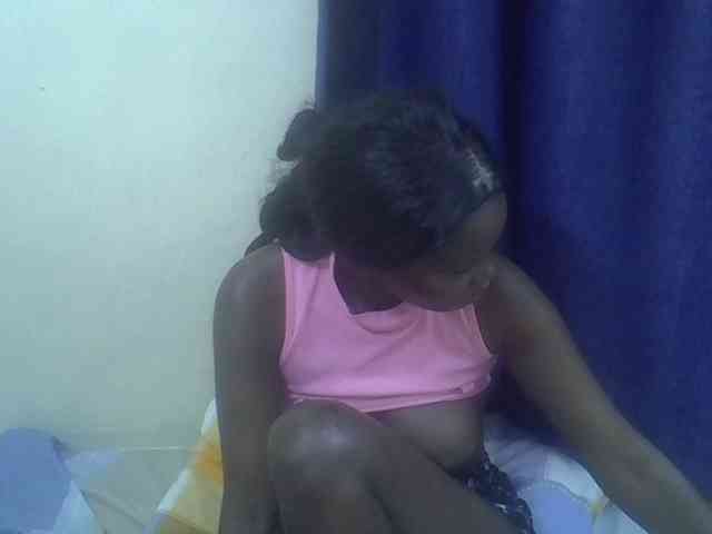Blacklizy4 webcam