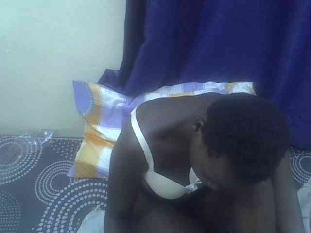 Blacklizy4 webcam