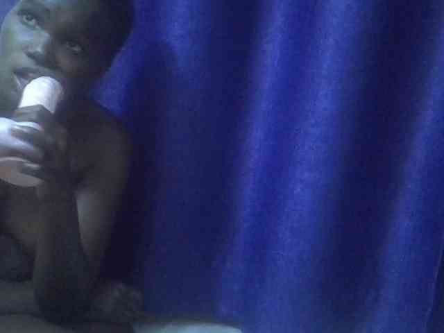 Blacklizy4 webcam