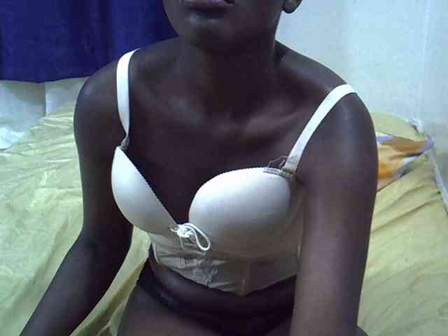 Blacklizy4 webcam