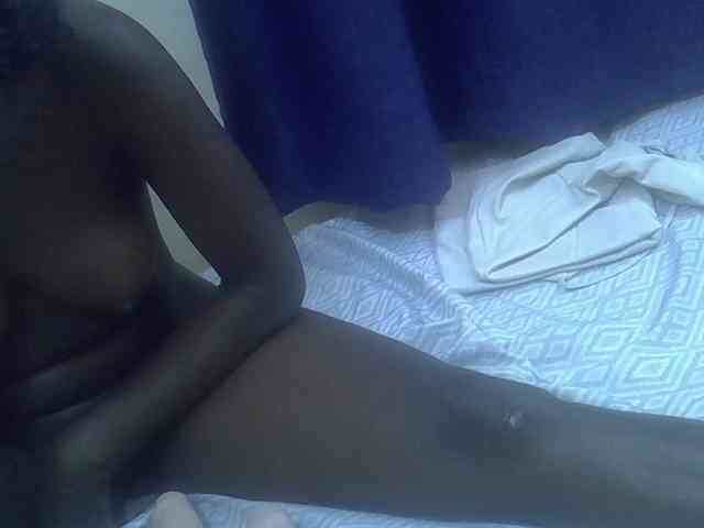 Blacklizy4 webcam