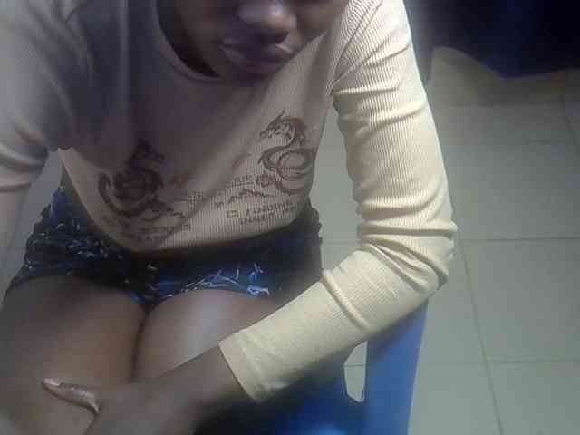 Blacklizy4 webcam