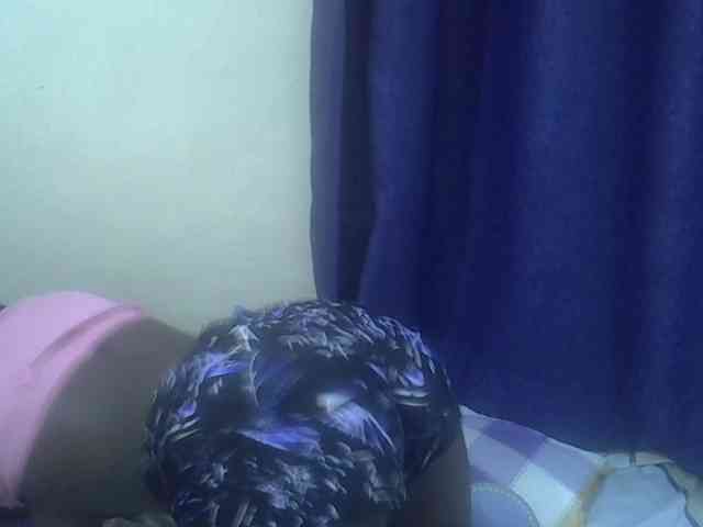 Blacklizy4 webcam
