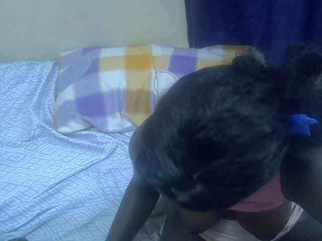 Blacklizy4 webcam